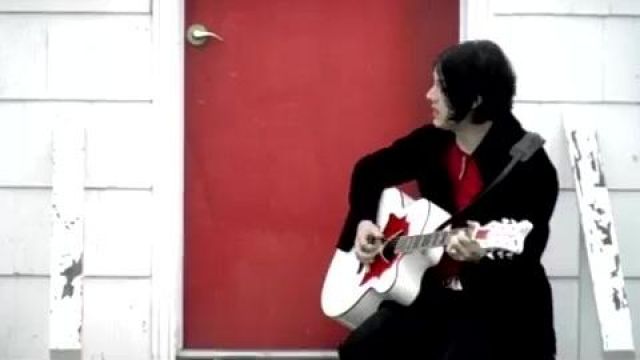 The guitar of Jack White in You Don t Know What Love Is The White Stripes