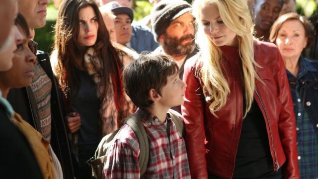 Red leather jacket Emma Swan (Jennifer Morrison) on Once Upon A Time