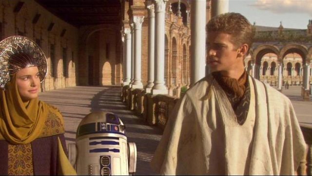 La plaza de Espana dans Star Wars II : L'attaque des clones