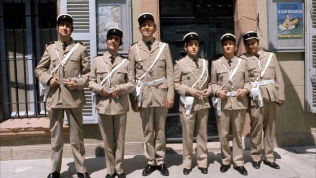 L'ancienne Gendarmerie Nationale de Saint-Tropez dans Le Gendarme de Saint-Tropez