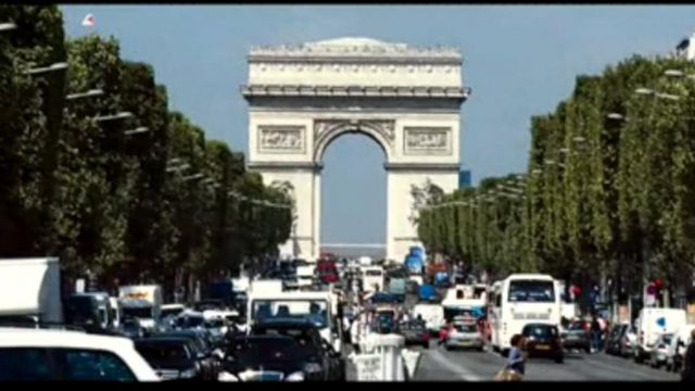 L'arc de triomphe à Paris dans Benjamin Gates 2 le livre des secrets (Nicolas Cage)