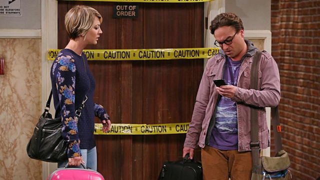 La veste de  Leonard Hofstadter (Johnny Galecki) dans The Big Bang Theory S08E22