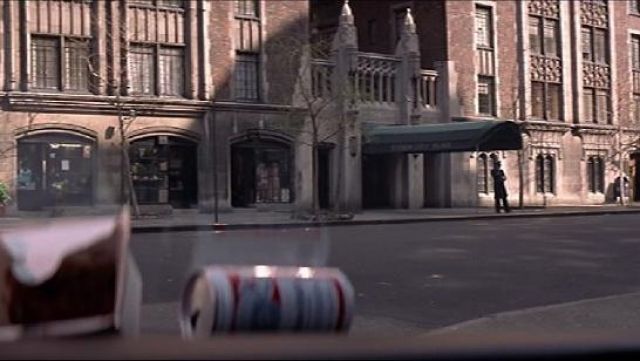 Le 5 Tudor City Place à Manhattan à New York dans Scarface