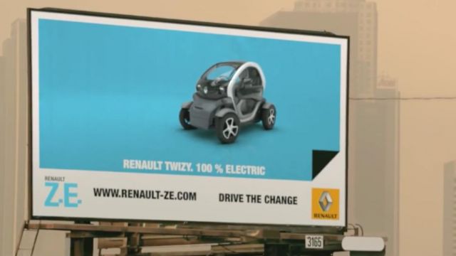 Advertising the Renault Twizy in the clip Where Them Girls At de David Guetta