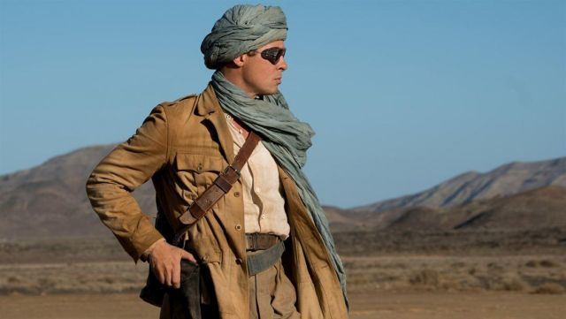 Les lunettes style sherpa Tom Davies de Max Vatan (Brad Pitt) dans Alliés