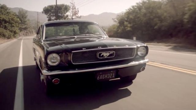 Ford Mustang 1966, in the clip The One That Got Away Katy Perry
