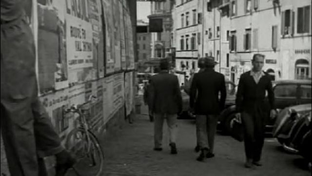 Via Francesco Crispi in Rome in The bicycle thieves