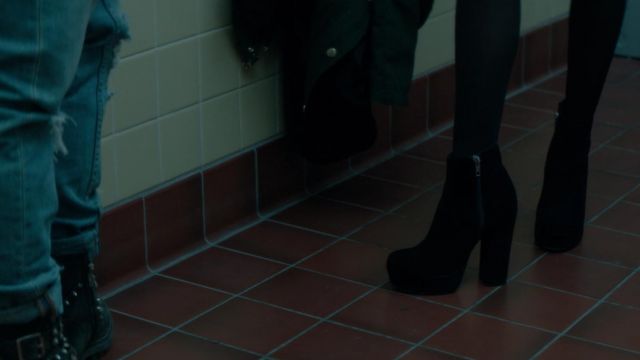 The boots in velvet, Samantha Kingston (Zoey Deutch) in The last day of my life