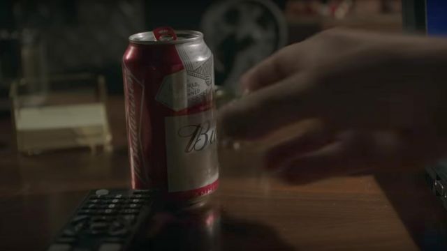 La canette de Budweiser de Bill Hodges (Brendan Gleeson) dans Mr. Mercedes saison 1
