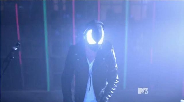 The mask of the DJ "The Bloody Beetroots" in Teen Wolf