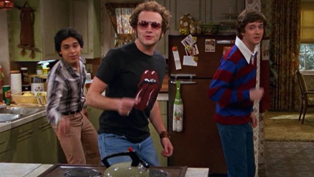 The t-shirt of the Rolling Stones Hyde (Danny Masterson) on That 70's show-S04E24