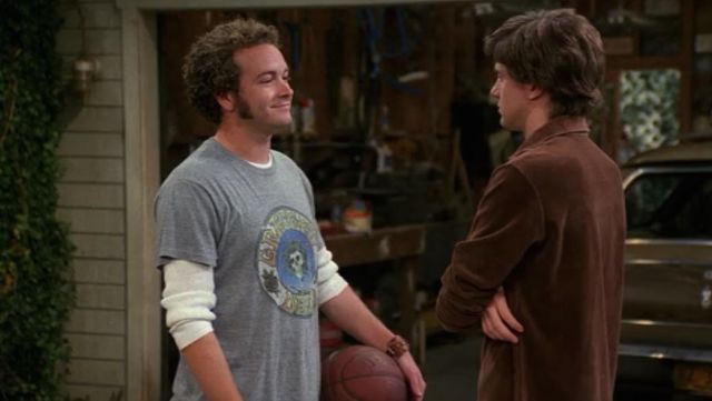 The t-shirt Greatful Dead Hyde (Danny Masterson) in " That 70's show S04E14