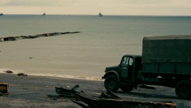Le camion militaire britannique Bedford OY dans Dunkerque