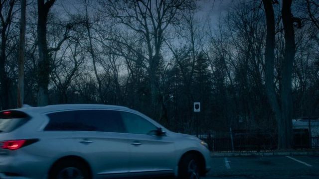 The Infiniti SUV QX60, Jean Holloway (Naomi Watts) in Gypsy S01E09