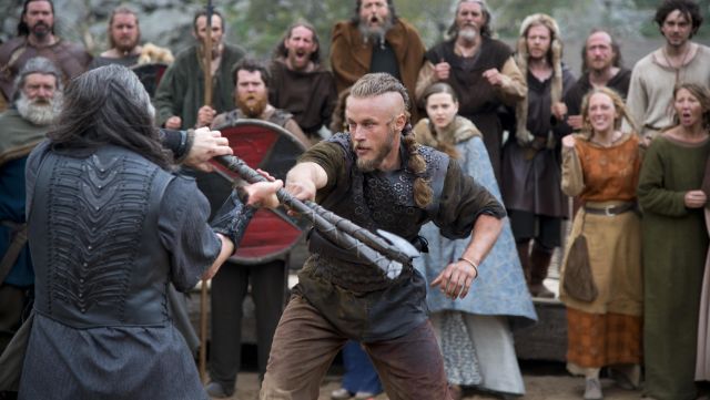 The axe in the viking Ragnar Lothbrok (Travus Fimmel) in the series Vikings