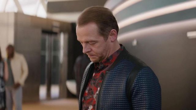 La chemise à motifs de Montgomery Scott (Simon Pegg) dans Star Trek sans limite