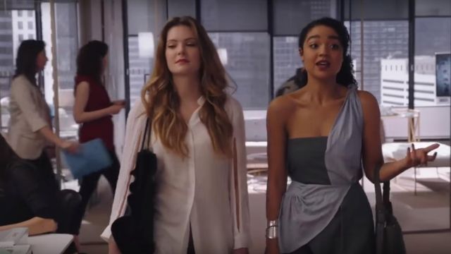 The asymmetric top of Kat (Aisha Dee) in The bold type S01E05