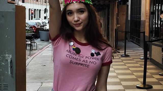 The t-shirt "abuse of power comes as no surprise," Riley Matthews (Rowan Blanchard) in The world of Riley