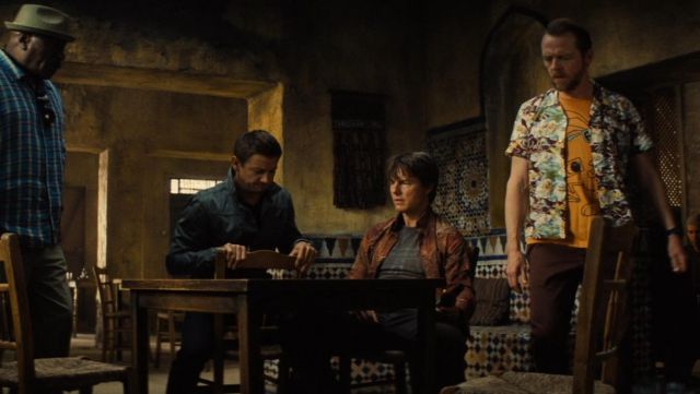 L'authentique t-shirt orange rabbit de Benji Dunn (Simon Pegg) dans Mission Impossible - Rogue Nation