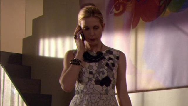 Le bracelet de Lily Van Der Woodsen (Kelly Rutherford) dans Gossip Girl S05E21