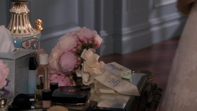 L'huile pour le corps Chanel de Blair Waldorf (Leighton Meester) dans Gossip girl S05E13