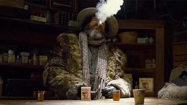 The package of cigarettes Red Apple in The Hateful Eight