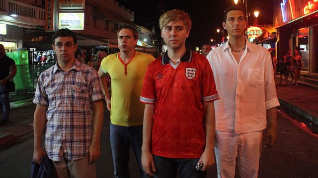 The shirt of James Buckley in the Boloss (the inbetweeners)