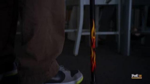 The cane with flame of Dr. Gregory House (Hugh Laurie) in the series Dr House