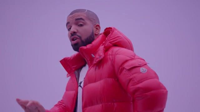 La doudoune Moncler de Drake dans son clip Hotline Bling