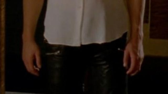 Le pantalon de Tristan Duffy  (Finn Wittrock) dans la série American Horror Story S05E07