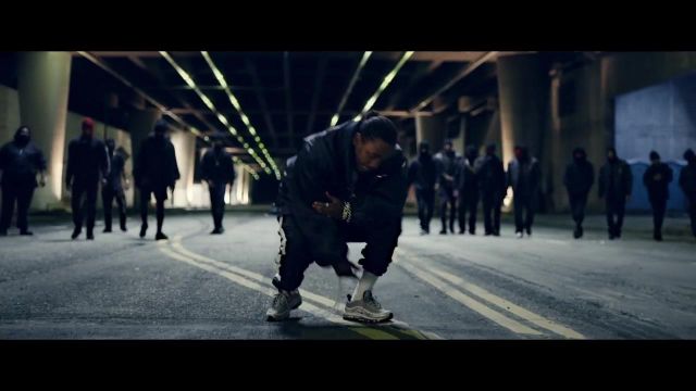Les Nike Air Max de Kendrick Lamar dans Loyalty (feat Rihanna)