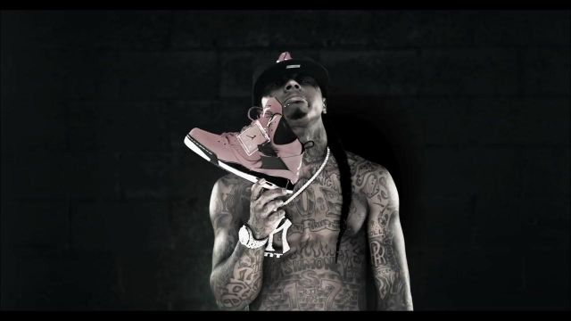The jordan flight 45 in the clip John Lil Wayne
