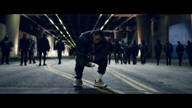 Les nike air max 97 OG dans le clip Loyalty de Kendrick Lamar