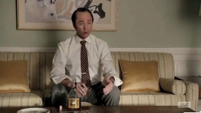 La bouteille de Whisky de Cutty 12 de Pete Campbell (Vincent Kartheiser) dans Mad Men