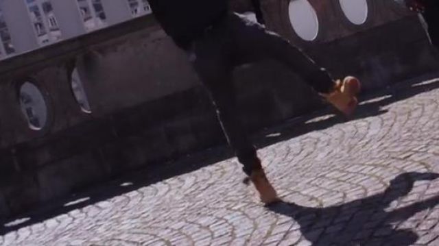 Boots Timberland in the clip Bruxellevie of Damso