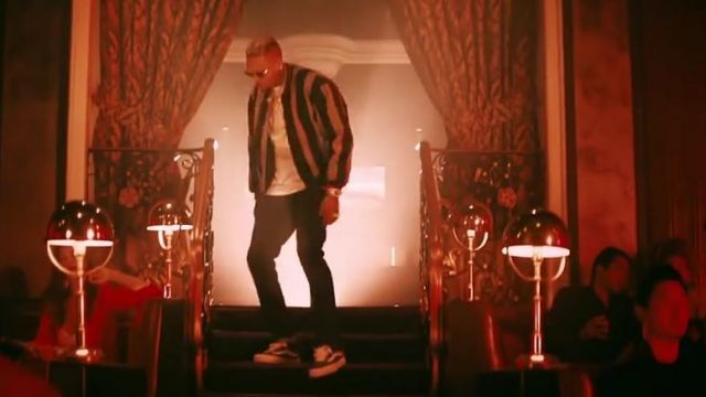 Les sneakers Vans Old Skool dans le clip Tone It Down de Gucci Mane feat. Chris Brown