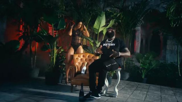 Sneakers Nike AF1 low '07 in Black from Rick Ross in the clip We everything Dj Khaled