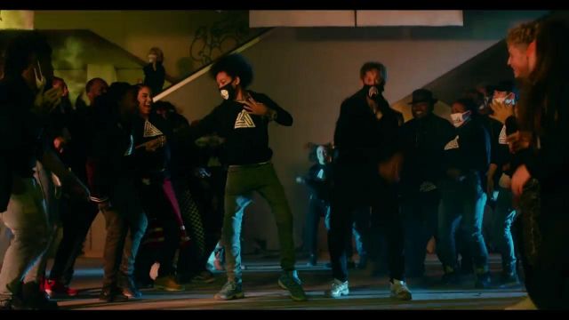 Les nike air max winter dans le clip Party de Chris Brown