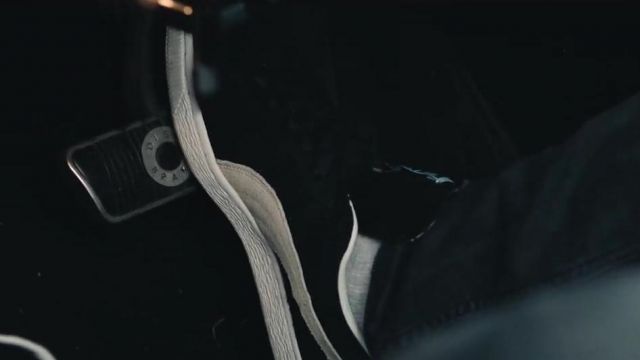 Les baskets noires Puma Classic dans le clip "All Night" de PLK