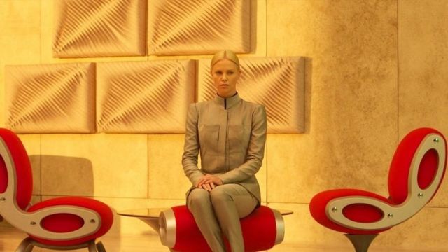 The table of Anne Kyyro Quinn in Prometheus