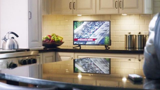 The kettle Oxo in Deadpool