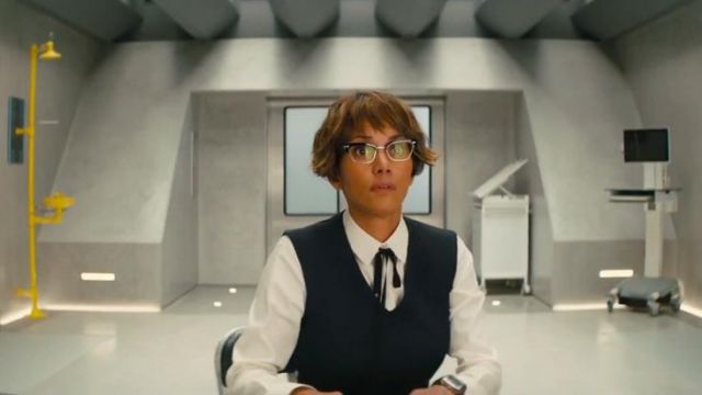 The Tag Heuer Monaco Calibre 11 Ginger Ale (Halle Berry) in Kingsman : The golden circle