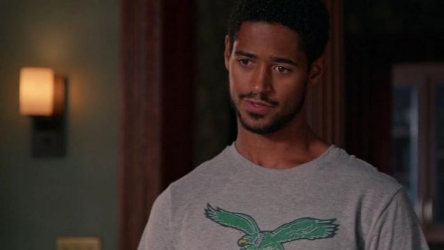 The Nike t-shirt Philadelphia Eagles Wes Gibbins (Alfred Enoch) in the How to get away with murder S03E06