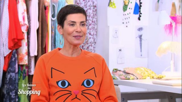 The sweat embroidered cat Cristina Cordula in The queens of the shopping 03/10/2017