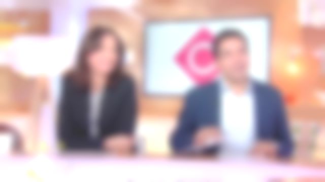 Le t-shirt gris garçonne de Marion Ruggieri dans C à vous du 12/10/2017