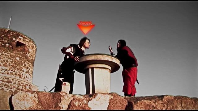 La tour et la table d'orientation du Rocher de La Garde dans la saison 1 de Noob