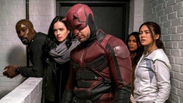 The mask of Daredevil / Matt Murdock (Charlie Cox) in Marvel''s The Defenders