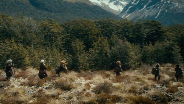 La vallée de Passburn à Greenstone traversée par la Compagnie en route vers les Monts Brumeux dans Le Hobbit : un voyage inattendu