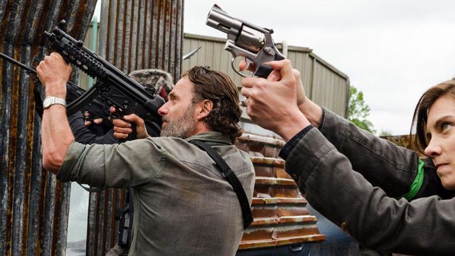 La montre Kenneth Cole KC3584 de Rick Grimes (Andrew Lincoln) dans The Walking Dead S08E01