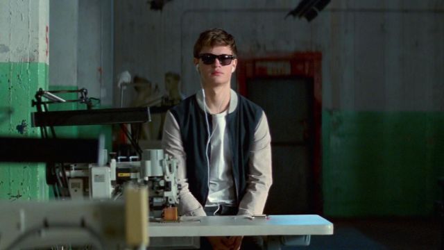 Chaqueta Varsity usada por Baby (Ansel Elgort) como se ve en Baby Driver